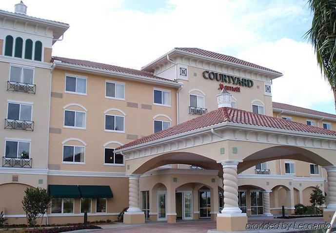 Courtyard Fort Myers At I-75 And Gulf Coast Town Center Estero Exteriér fotografie